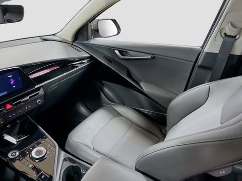 Used 2024 Kia Niro Wind image 23