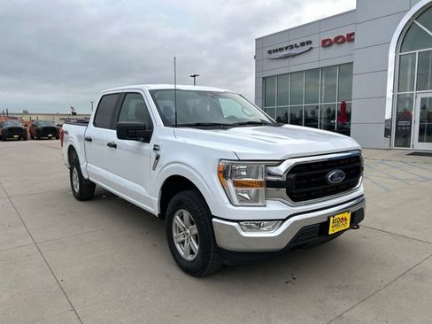 Used 2022 Ford F150 XLT AWD/4WD image 3