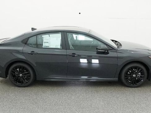 New 2026 Toyota Camry SE FWD image 10