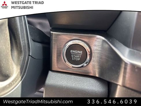 Used 2023 Ford F350 Lariat AWD/4WD image 14
