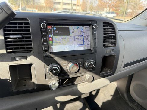 Used 2007 Chevrolet Silverado 1500 W/T w/ Towing Package image 17