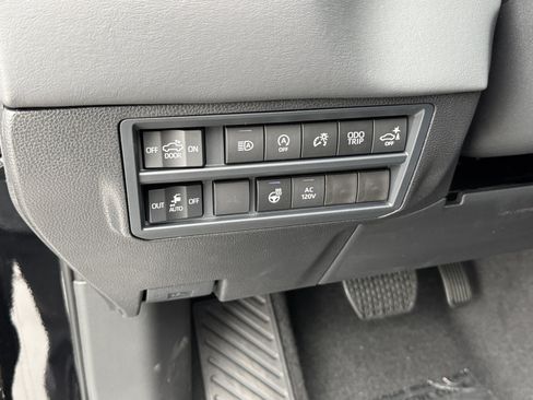New 2026 Toyota Tundra Platinum AWD/4WD image 17