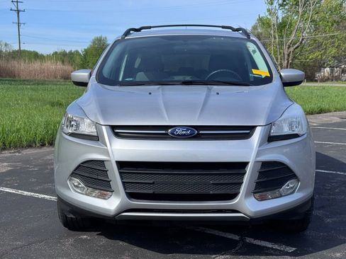 Used 2014 Ford Escape SE w/ Equipment Group 201A FWD image 2