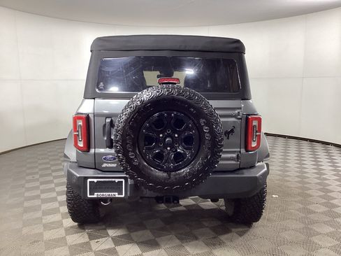 Used 2022 Ford Bronco Wildtrak image 3