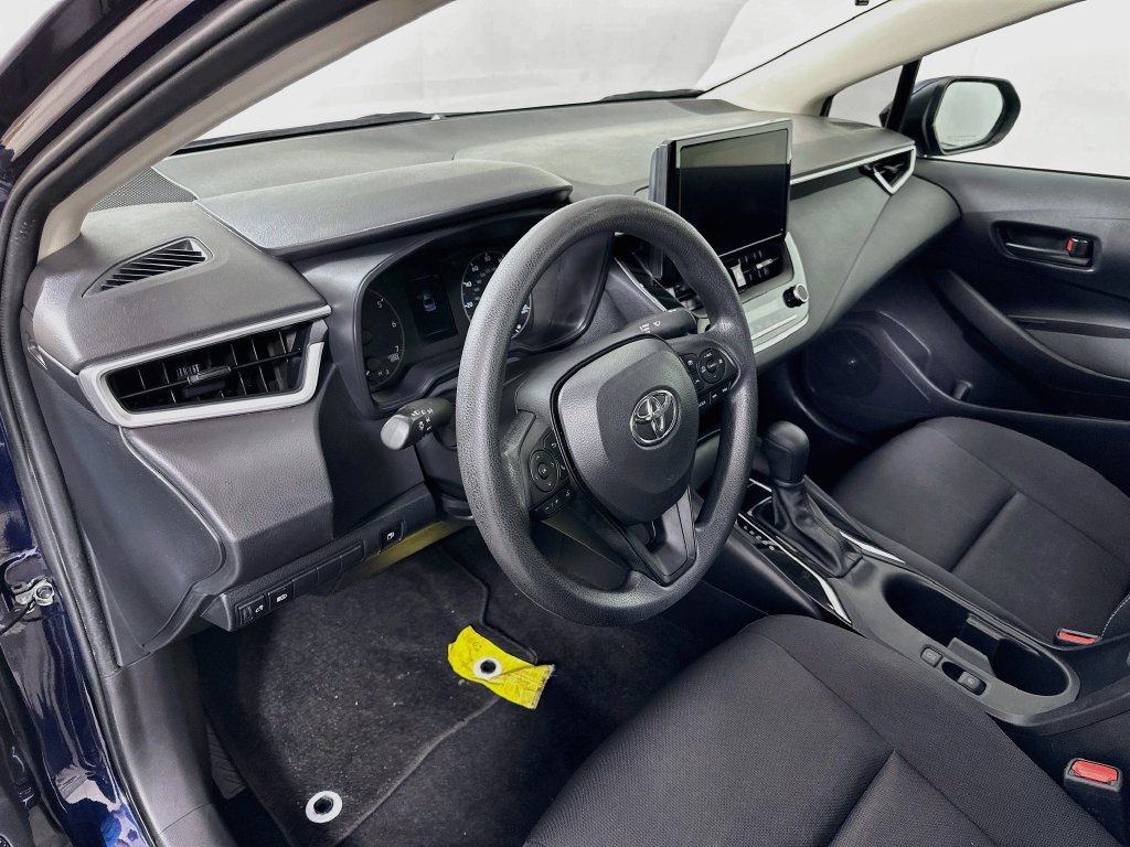 Used 2024 Toyota Corolla LE FWD image 9