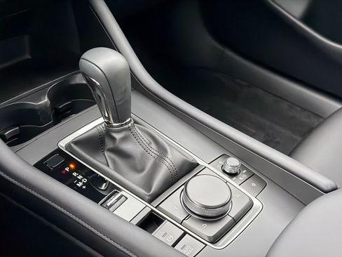 New 2026 MAZDA MAZDA3 2.5 S Sedan w/ Preferred Pkg FWD image 26