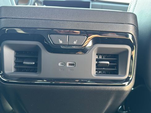 New 2026 GMC Sierra 2500 AT4X AWD/4WD image 31