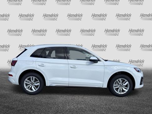 Used 2023 Audi Q5 2.0T Premium image 11