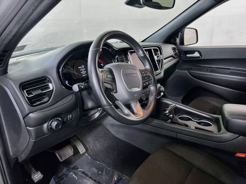 Used 2023 Dodge Durango SXT Launch Edition AWD/4WD image 9