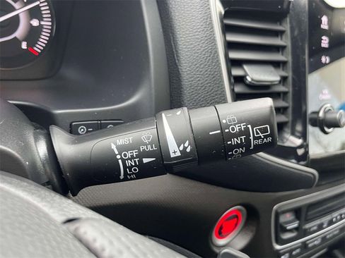 Certified 2022 Honda Passport TrailSport image 24
