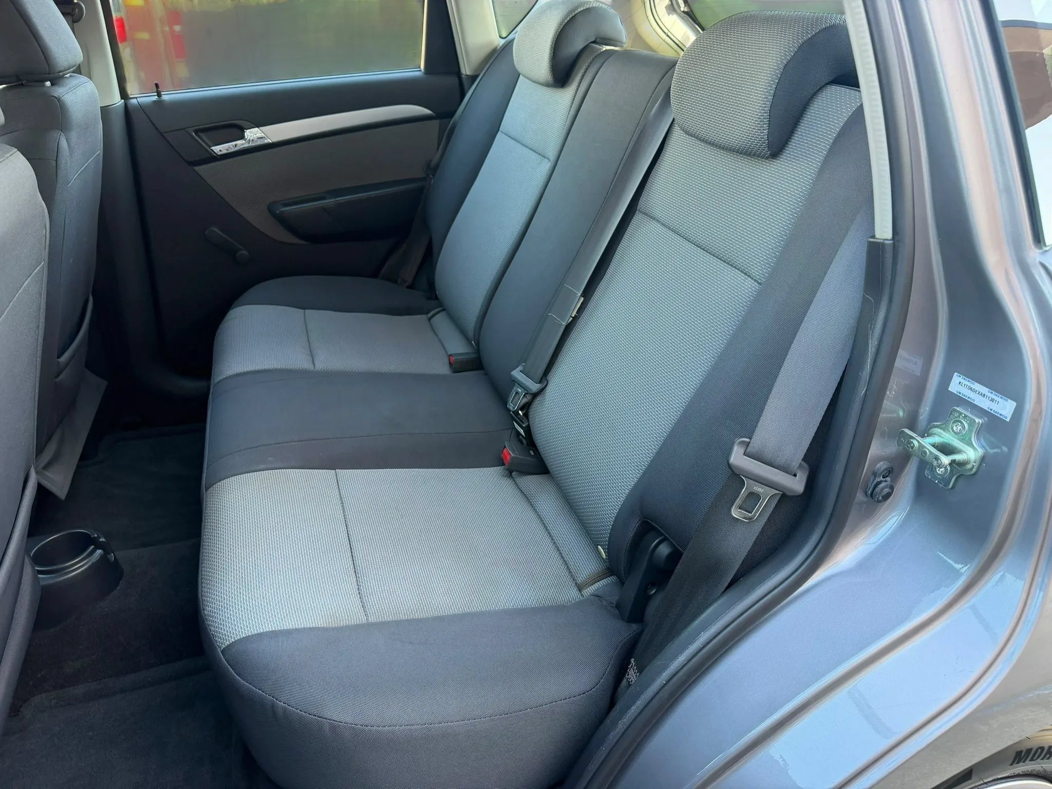 Used 2010 Chevrolet Aveo5 LT FWD image 16