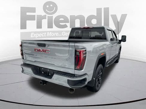 Used 2025 GMC Sierra 2500 AT4 w/ AT4 Premium Plus Package image 5