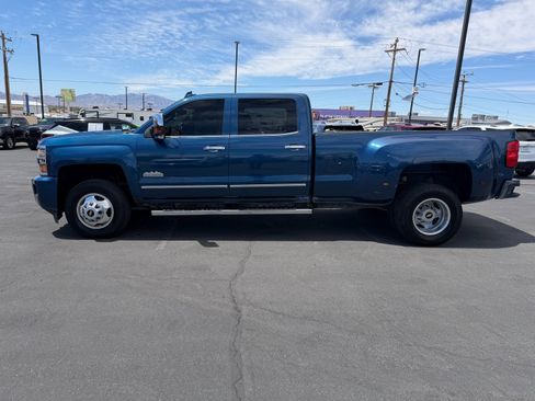 Used 2015 Chevrolet Silverado 3500 High Country w/ Duramax Plus Package image 6