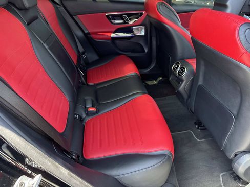 Used 2026 Mercedes-Benz GLC 300 image 30