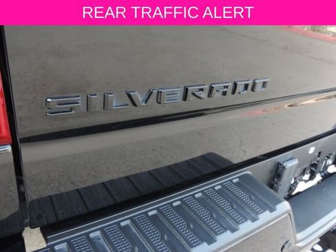 Used 2022 Chevrolet Silverado 1500 RST image 12