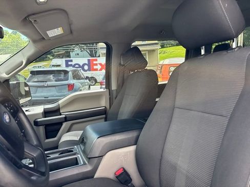Used 2017 Ford F150 XL w/ Equipment Group 101A Mid AWD/4WD image 18