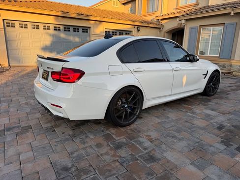 Used 2018 BMW M3 CS w/ Executive Package RWD image 5