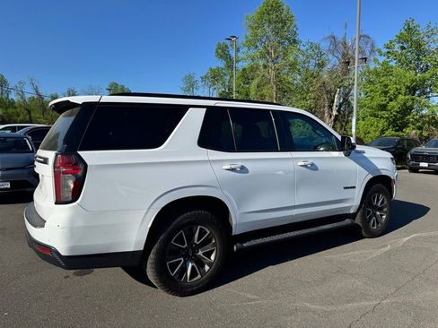 Used 2022 Chevrolet Tahoe Z71 w/ Luxury Package image 8