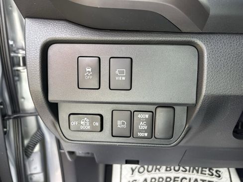 Used 2023 Toyota Tacoma Limited image 12