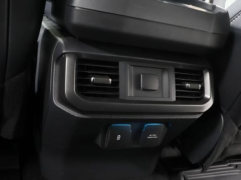 Used 2024 Ford F150 Lariat AWD/4WD image 28