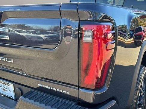 Used 2024 GMC Sierra 2500 Denali Ultimate w/ Max Trailering Package image 37