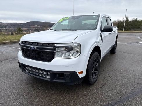 Used 2024 Ford Maverick XLT w/ Equipment Group 300A Standard AWD/4WD image 4