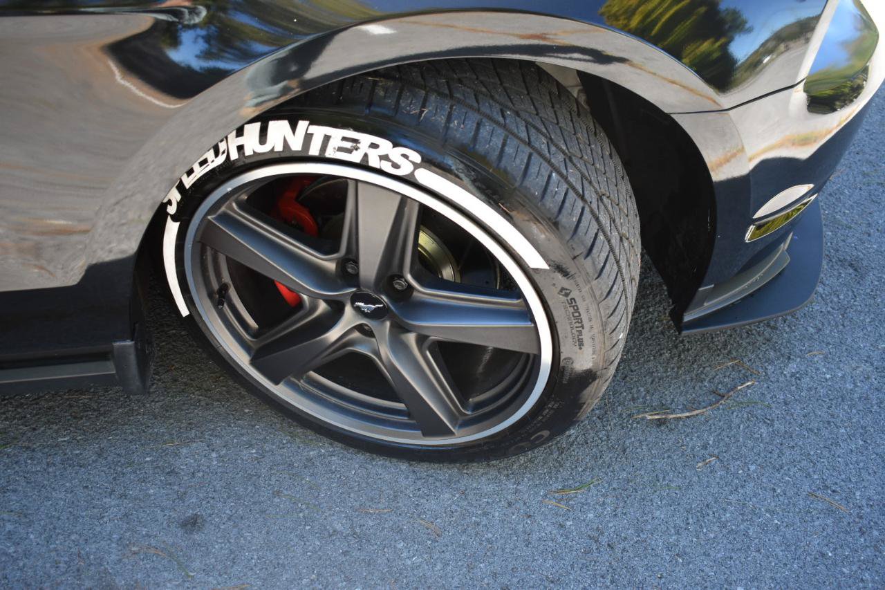 Used 2010 Ford Mustang GT Premium RWD image 39