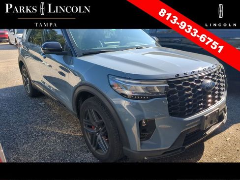 Used 2025 Ford Explorer ST-Line w/ Premium Package RWD image 1