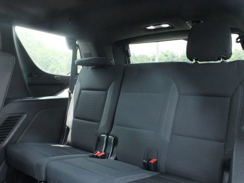 Used 2021 Chevrolet Tahoe LS AWD/4WD image 35