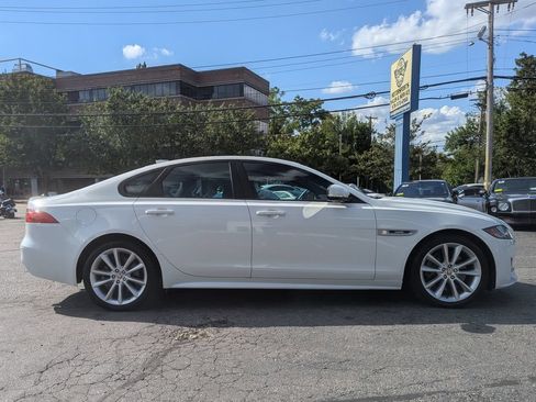 Used 2016 Jaguar XF R-Sport AWD/4WD image 6