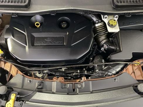 Used 2017 Ford Escape Titanium w/ Equipment Group 301A AWD/4WD image 36