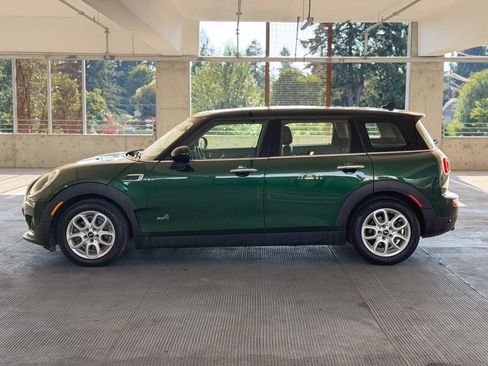 Used 2017 MINI Cooper Clubman ALL4 AWD/4WD image 8