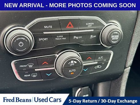 Used 2022 Dodge Charger SXT AWD/4WD image 21