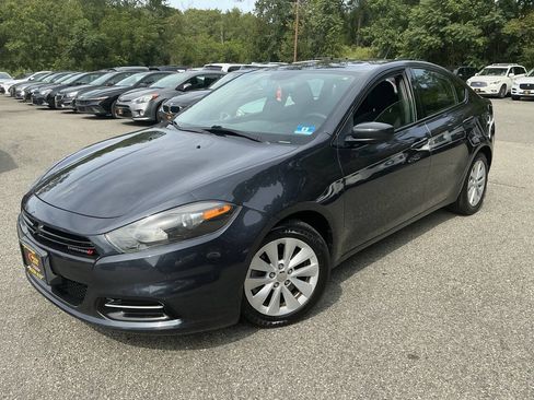 Used 2014 Dodge Dart SXT w/ Sun/Sound Group FWD image 1