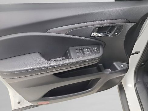 Certified 2023 Honda Ridgeline RTL image 22