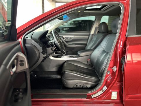 Used 2015 Nissan Altima 3.5 SL FWD image 36