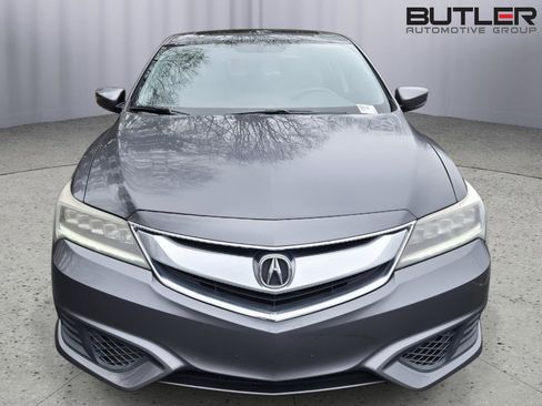Used 2018 Acura ILX w/ Premium Package image 2