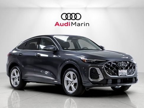 Certified 2025 Audi Q5 Premium Plus w/ Premium Plus AWD/4WD image 7