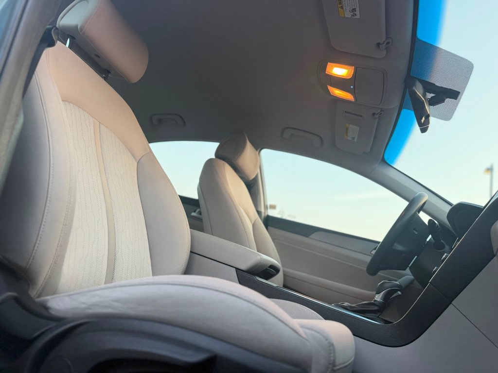 Used 2016 Hyundai Sonata SE FWD image 13
