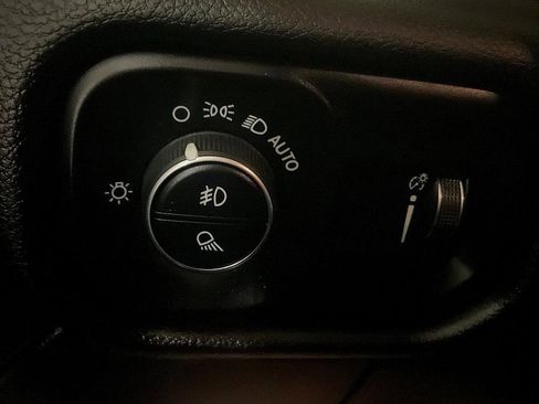 Used 2022 RAM 2500 Big Horn w/ Level C Equiment Group image 24