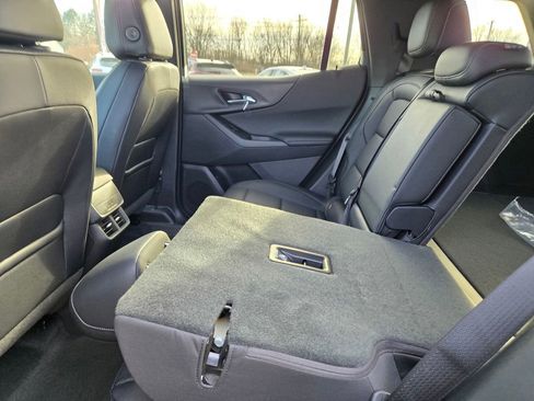 New 2026 Chevrolet Equinox LT w/ Convenience Package II image 22