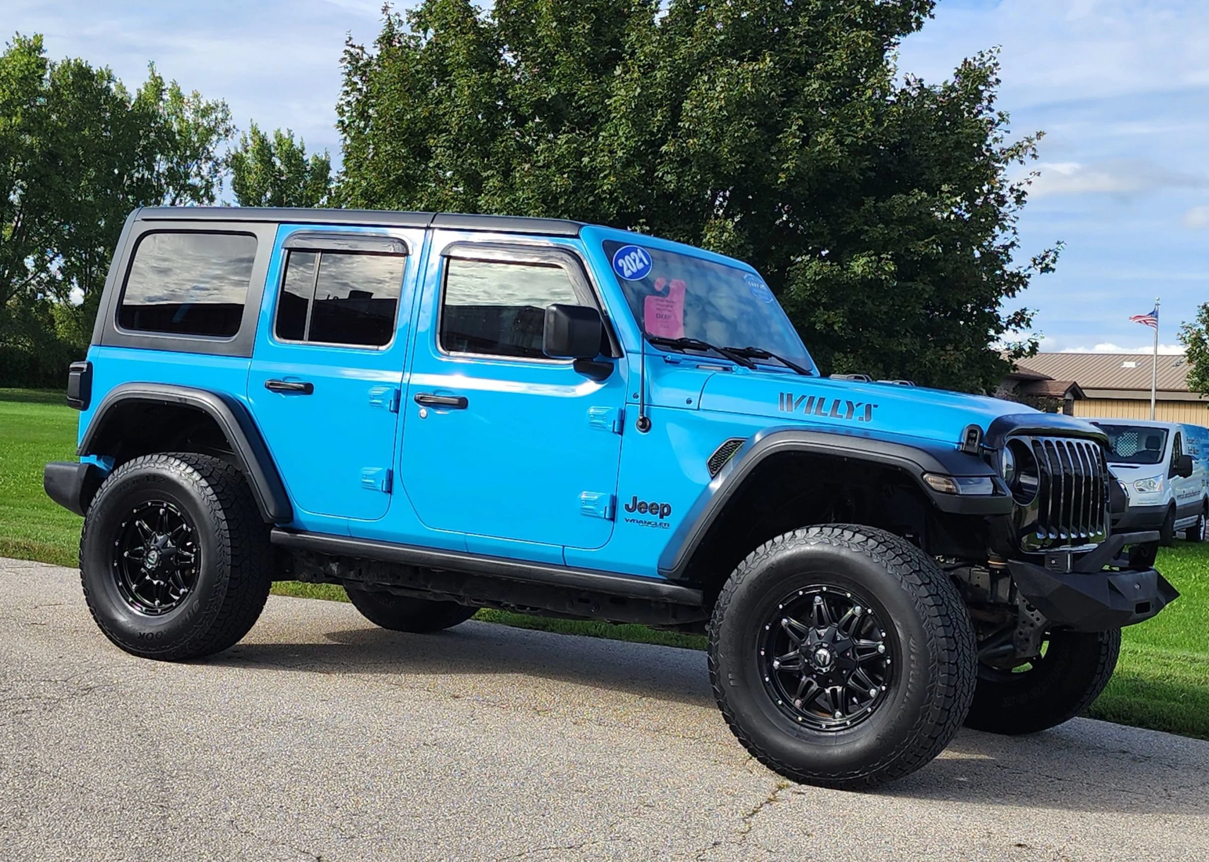 Used 2021 Jeep Wrangler Unlimited Sport AWD/4WD image 2