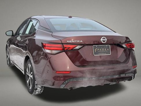 Used 2022 Nissan Sentra SV image 3