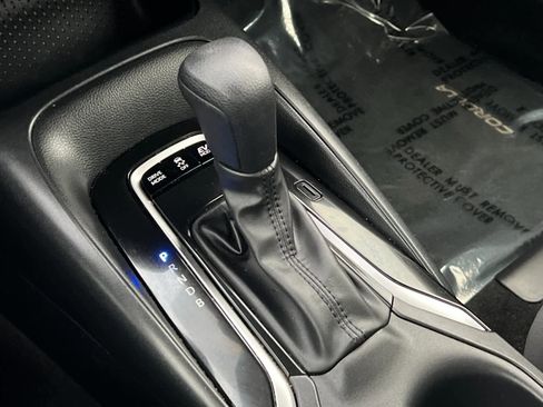 Used 2024 Toyota Corolla LE image 20