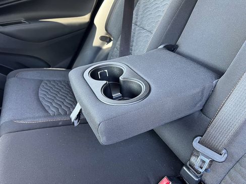 Used 2020 Chevrolet Equinox LT FWD image 28