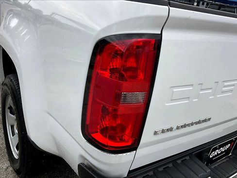 Used 2021 Chevrolet Colorado W/T w/ WT Convenience Package image 28