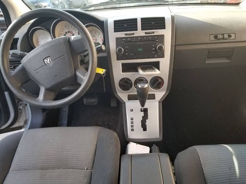 Used 2009 Dodge Caliber SXT FWD image 6
