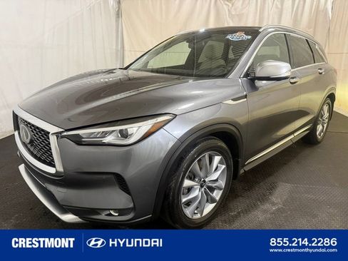 Used 2021 INFINITI QX50 Essential w/ Convenience Package image 9
