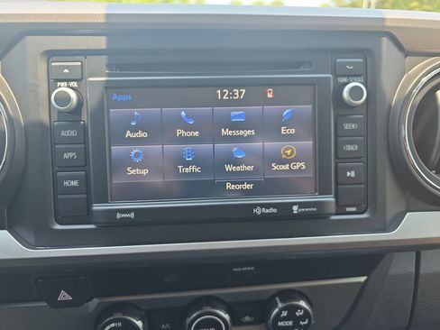 Used 2019 Toyota Tacoma SR5 RWD image 20