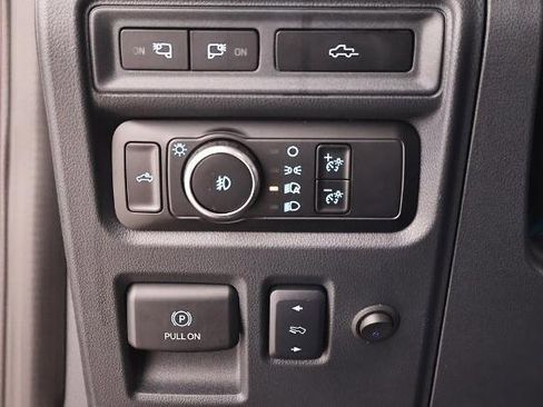 Certified 2024 Ford F150 Lariat w/ Equipment Group 502A High image 23